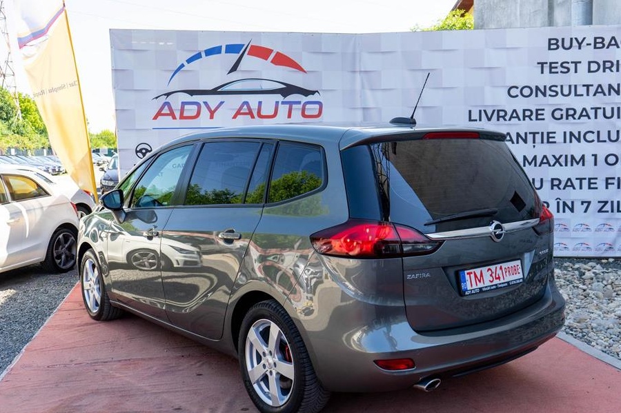 Opel Zafira . RATE FIXE.GARANTIE 12 LUNI , BUY BACK , TEST DRIVE . KM GARANTATI . LIVRARE GRATIS