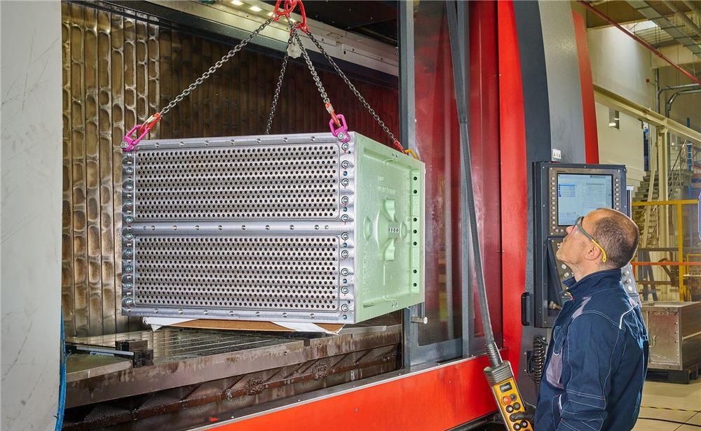Operator montaj confectii metalice, contract permanent (Ghimbav, Brasov)