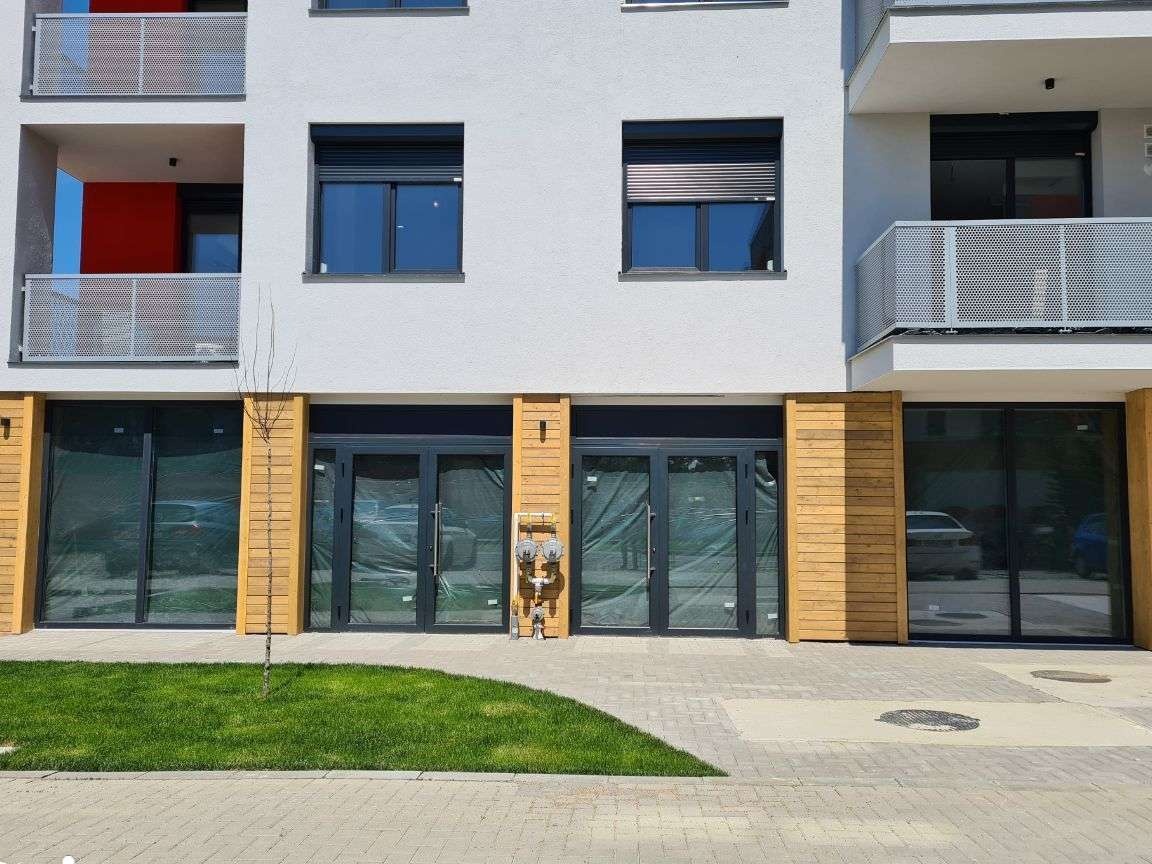 Oportunitate afacere - spațiu comercial în cartier nou ARED IMAR
