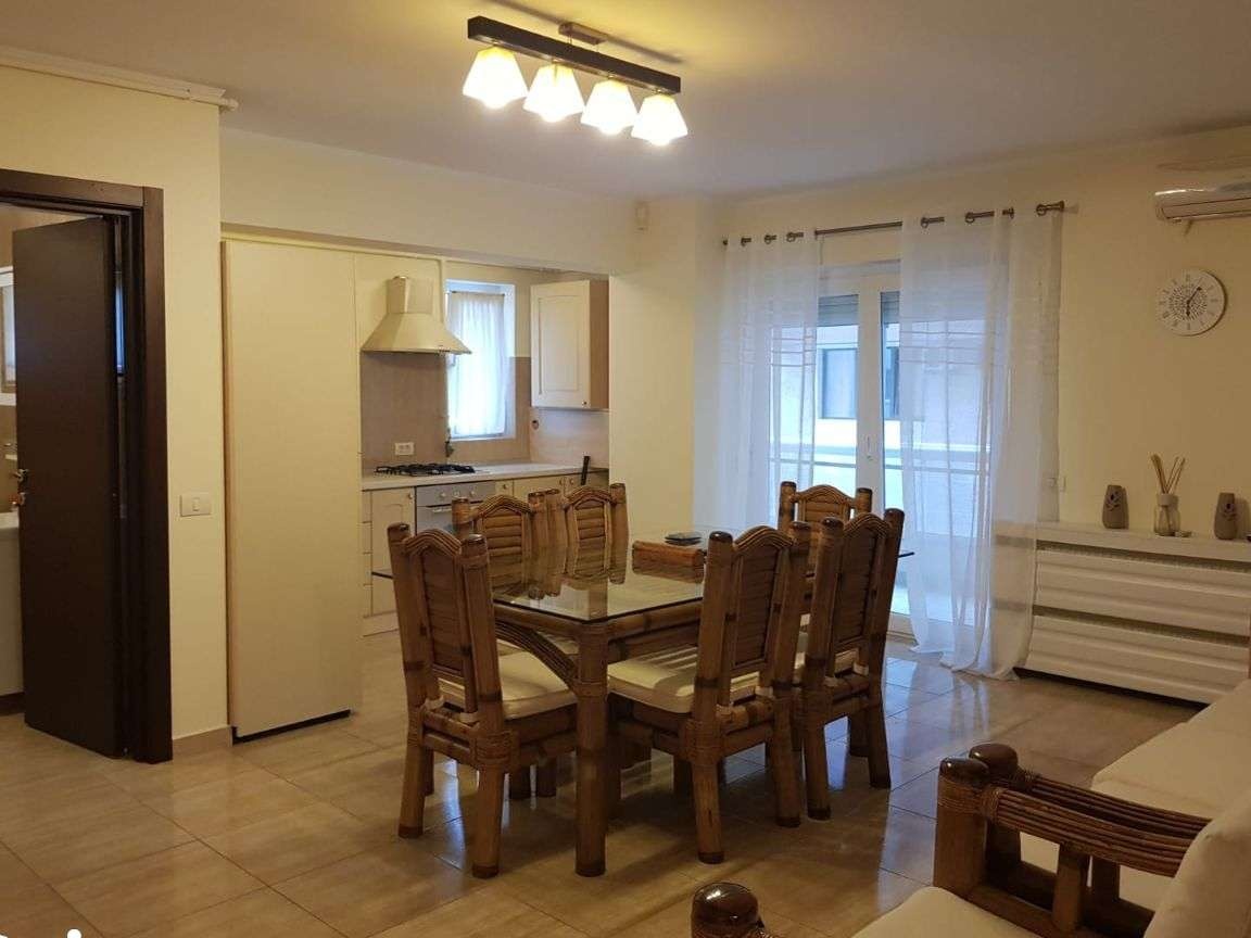 !! Oportunitate !! Apartament 3 camere Mamaia zona Butoaie