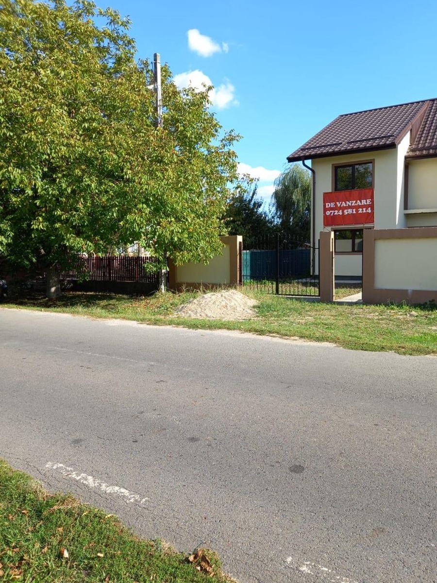 Ordoreanu   Clinceni, duplex P+1+M, 5 camere, 170mp utili, teren 500mp.