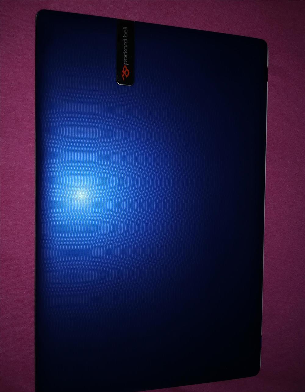 Packard Bell procesor i3,ieftin si performant