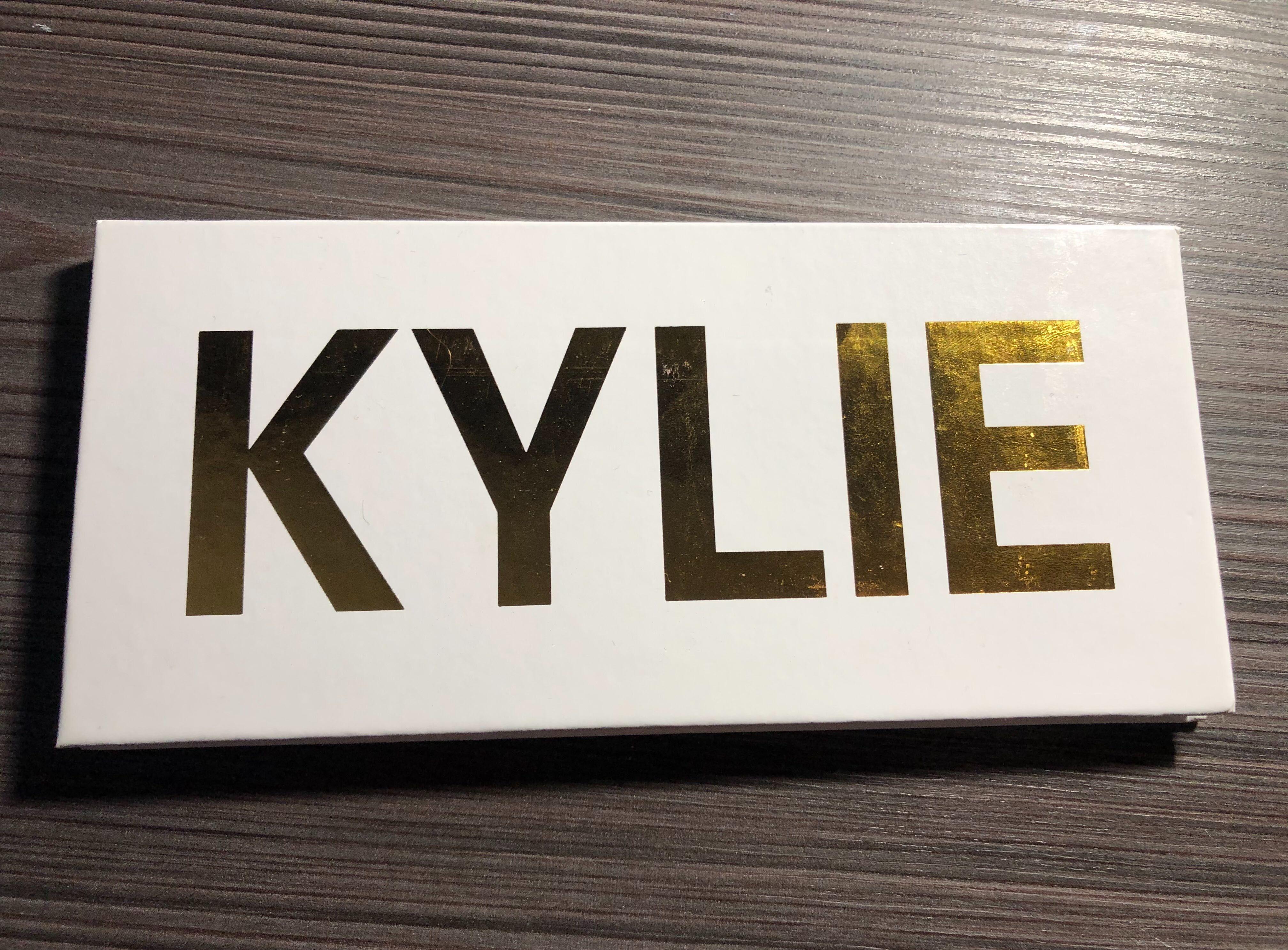 paleta machiaj kylie
