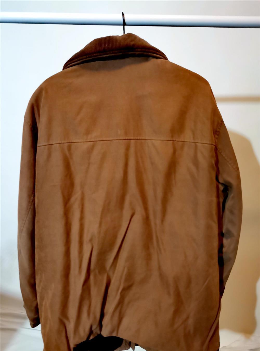 Palton marca Pierre Cardin