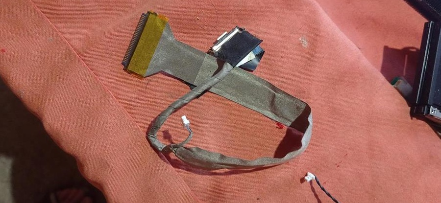 panglica pentru display laptop Hp pavilion dv9009500