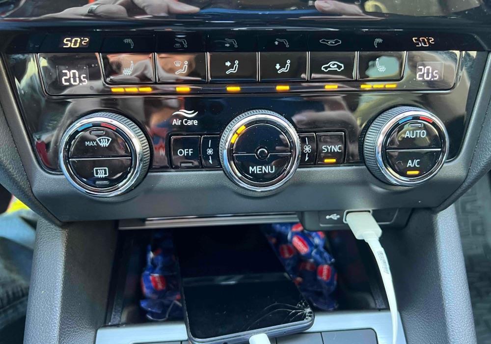 Panou Climatronic Skoda - VW ca Nou !