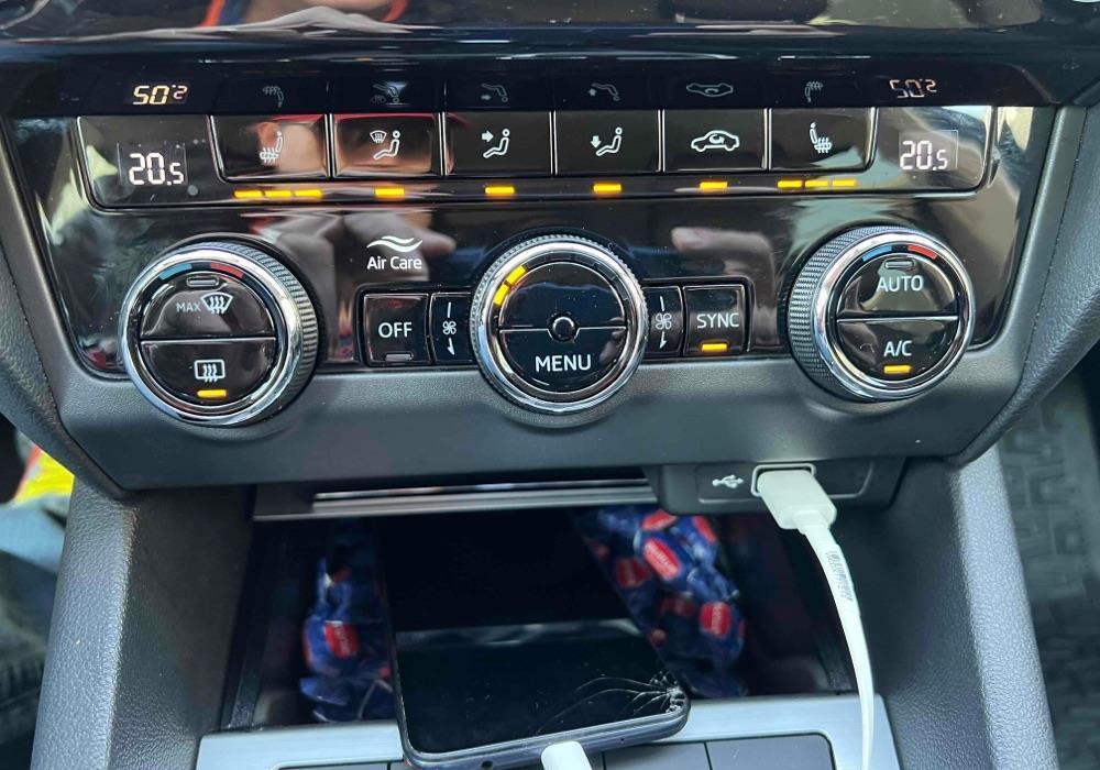 Panou Climatronic Skoda - VW ca Nou !