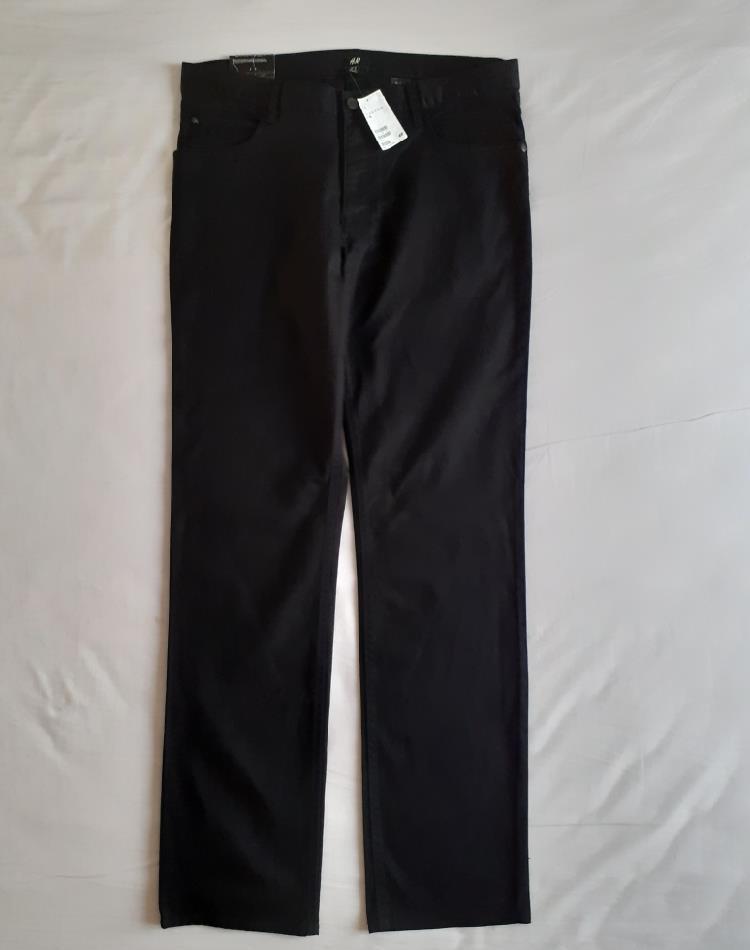 Pantaloni barbati / H&M