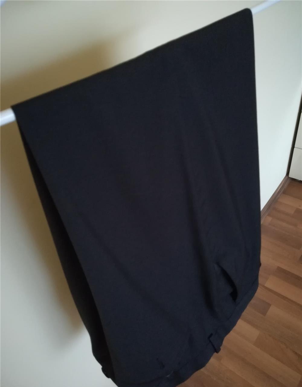 Pantaloni eleganți bărbați regular fit H&M culoare pe negru marime 54