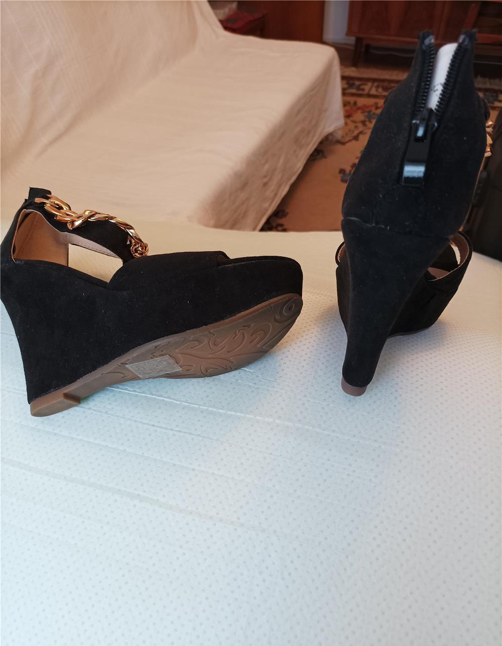 Pantof tip sanda marca KUEEN HELENA numarul 36