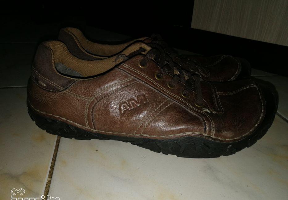 pantofi casual din piele masura 44 cu talpa cusuta