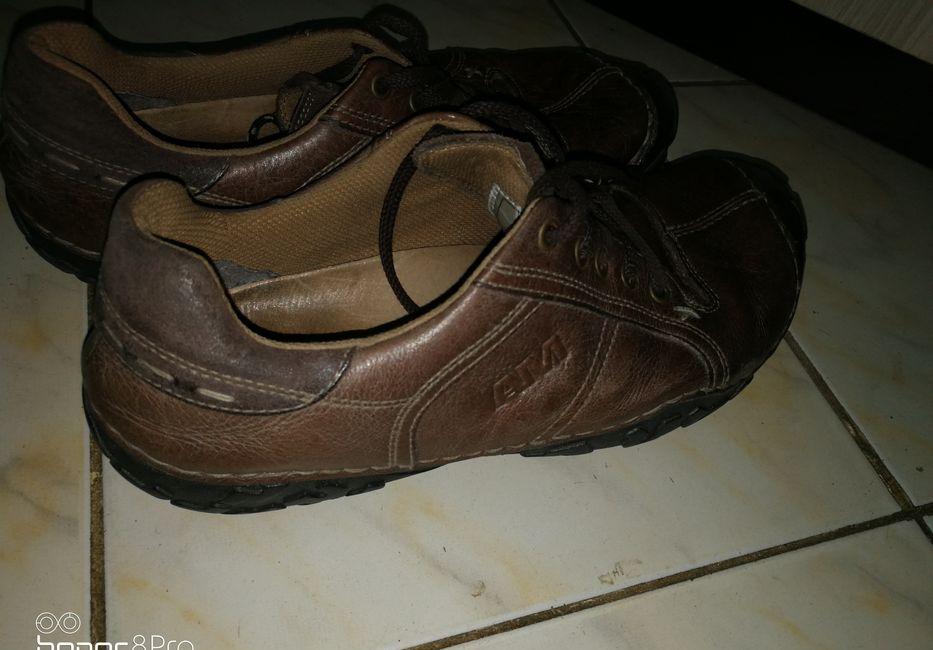 pantofi casual din piele masura 44 cu talpa cusuta