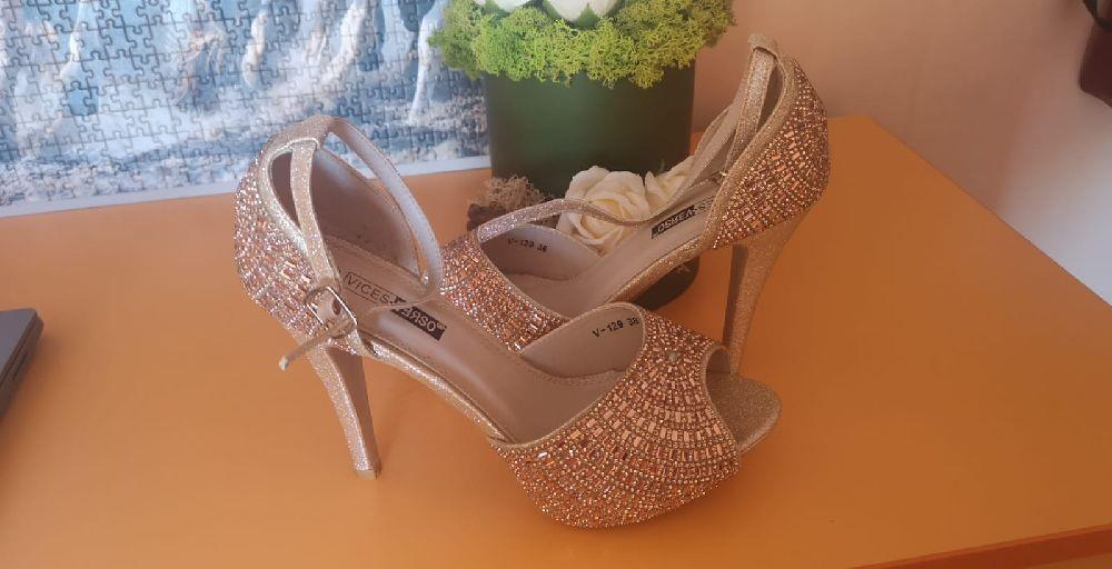 Pantofi, Sandale elegante,de gala Gucci.