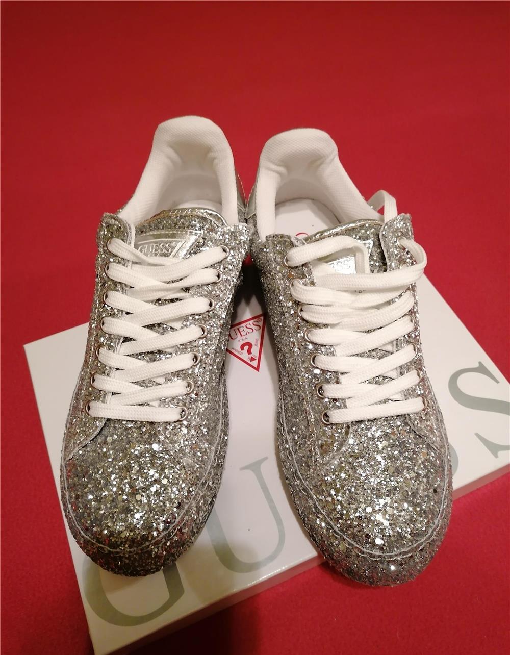 Pantofi, sport dama casual, noi, în trend în acest an, stare excelenta, vin cu cutia originala,....