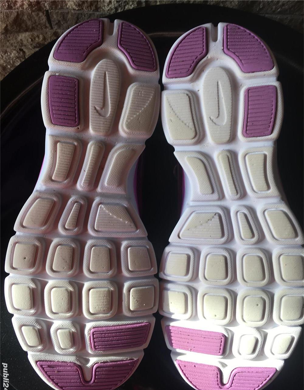 Pantofi sport Nike nr. 41