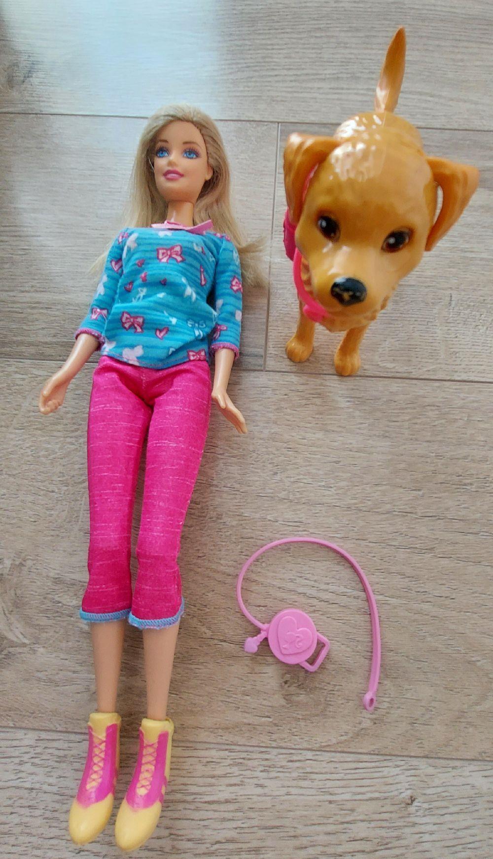Păpușă Barbie