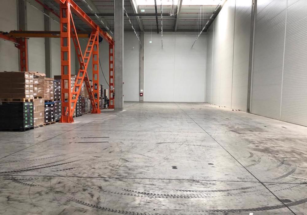 Parc industrial, 2700 mp. centura N, Aeroport,autorizatie ISU