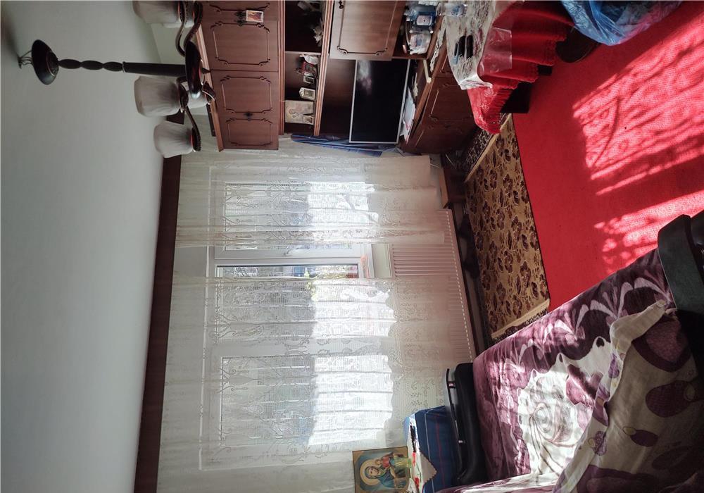 Particular vand apartament 2 camere