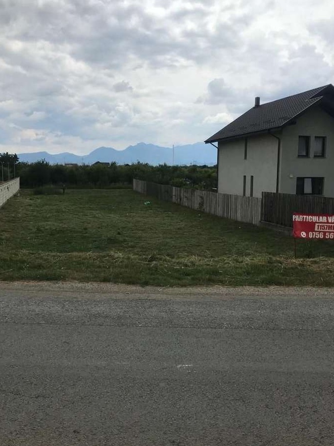Particular vand teren in Sanpetru