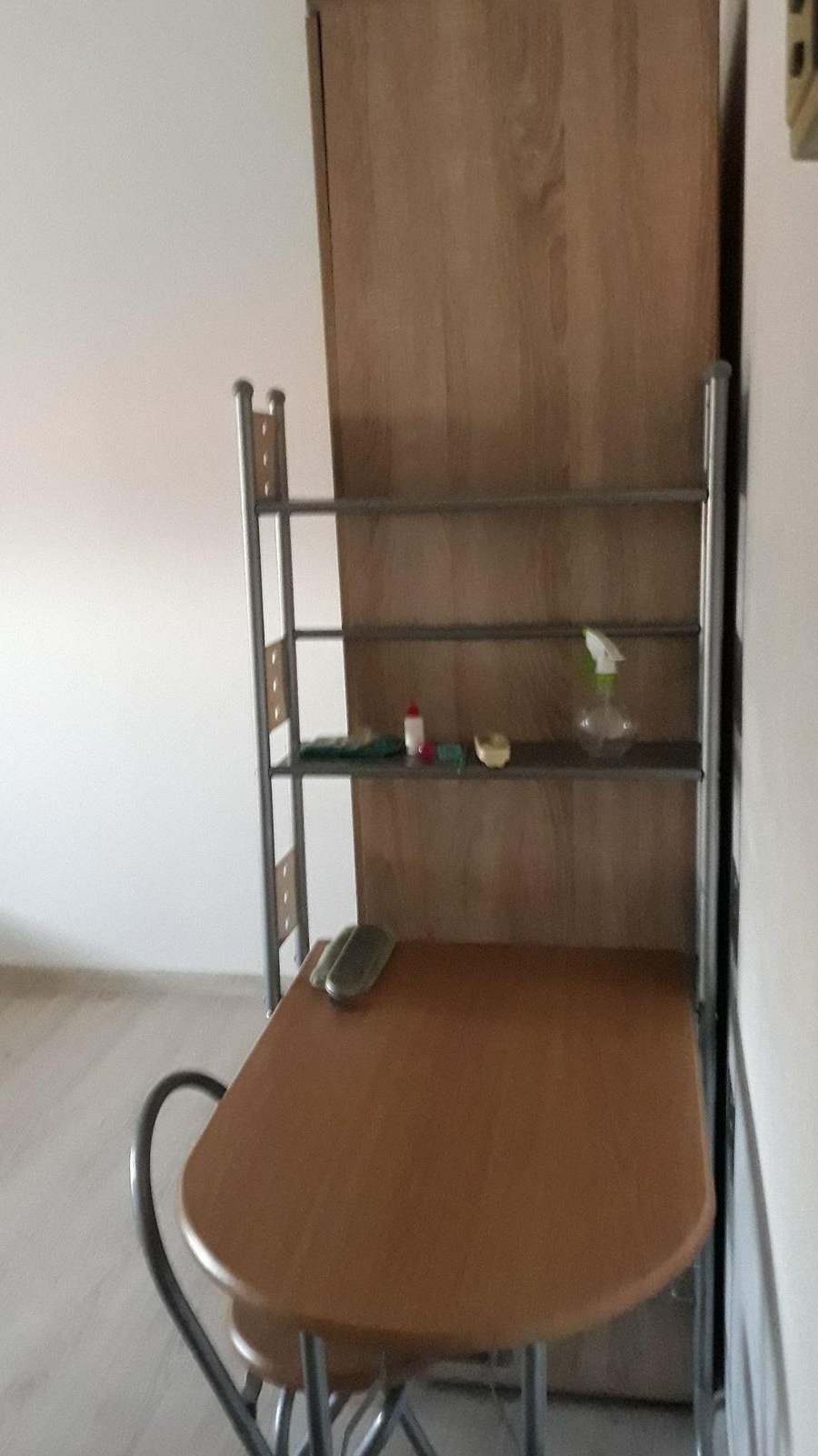 Particular,vând garsonieră, 20mp,renovată,mobilată,aer conditionat,stradal.Tef .Preț 29000