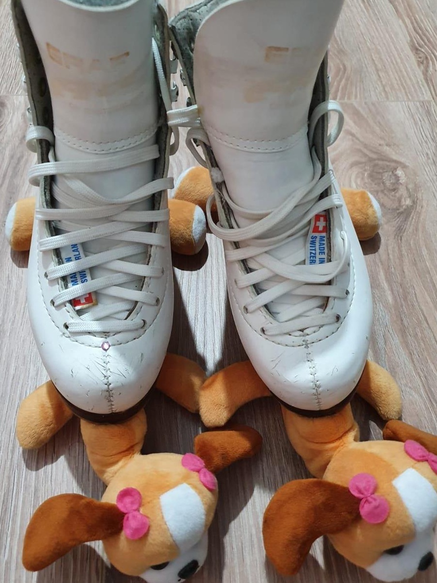 Patine profesionale GRAF ACE + cadou