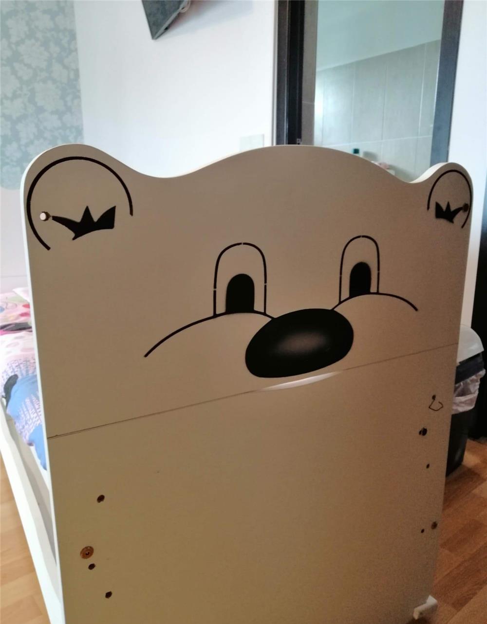 Patut din lemn pentru copii cu saltea 120 x 60 cm Teddy