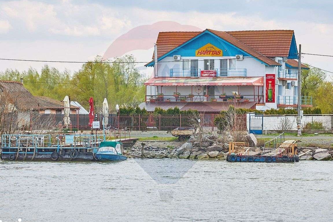 Pensiune Delta, 14 camere, afacere la cheie de vânzare