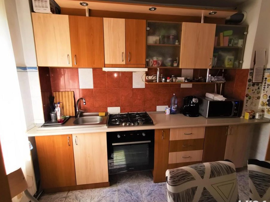 Pers fizica apartament 2 camere dec, et 1/4,55 mp, Nicolina-CUG