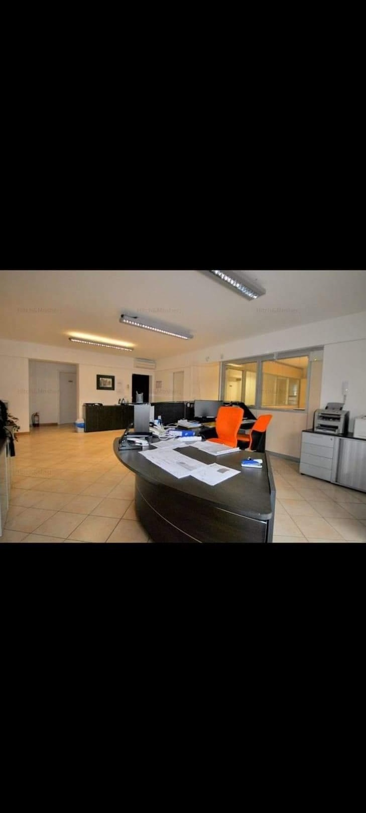 Persoana fizica vand spatiu comercial SAD Zona Olimpia, Stadion, Spital Judetean