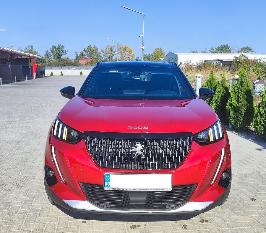 Peugeot 2008 1.2 L PureTech STT EAT8