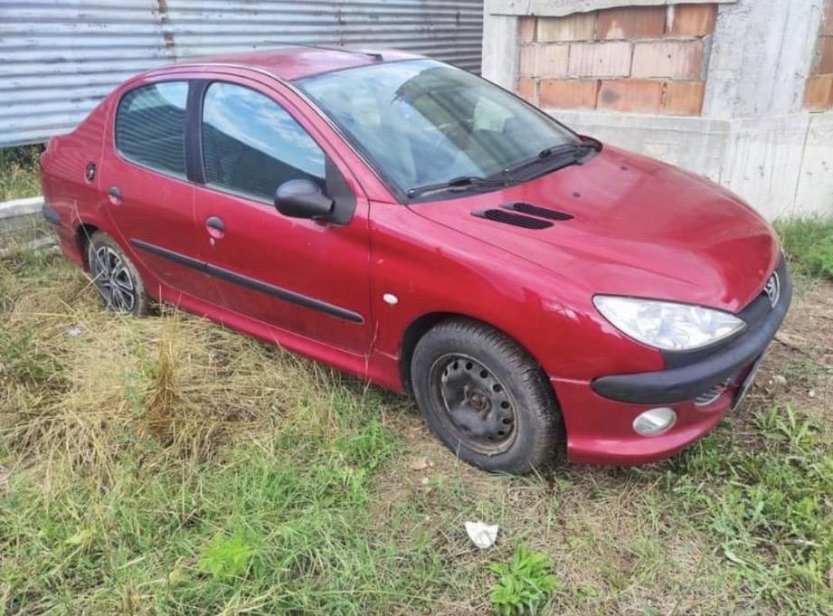 Peugeot 206 2008 benzină +gpl