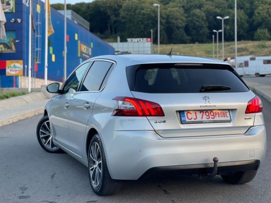 Peugeot 308