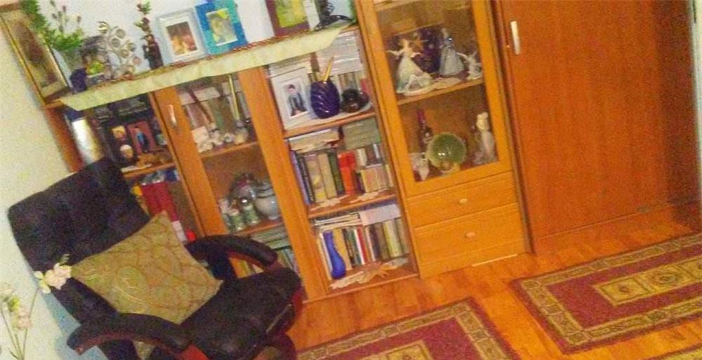 PF. vand apartament cu o camera