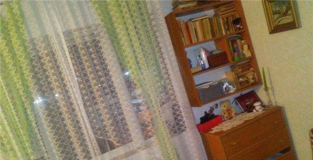PF. vand apartament cu o camera