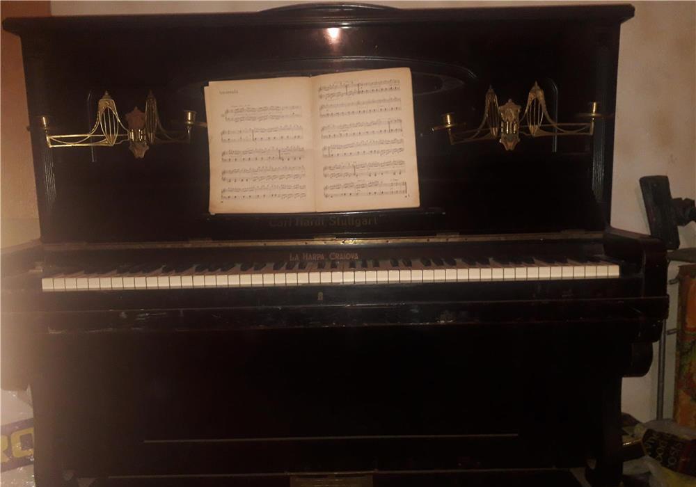 Pianina Carl Hardt, Stuttgart, 1855