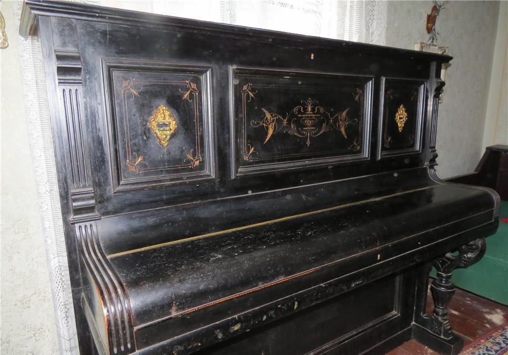 Pianina germana veche