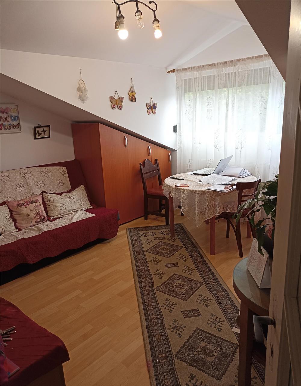 Piata Muncii, bdul Basarabia cu Mihai Bravu, 3 camere decomandate