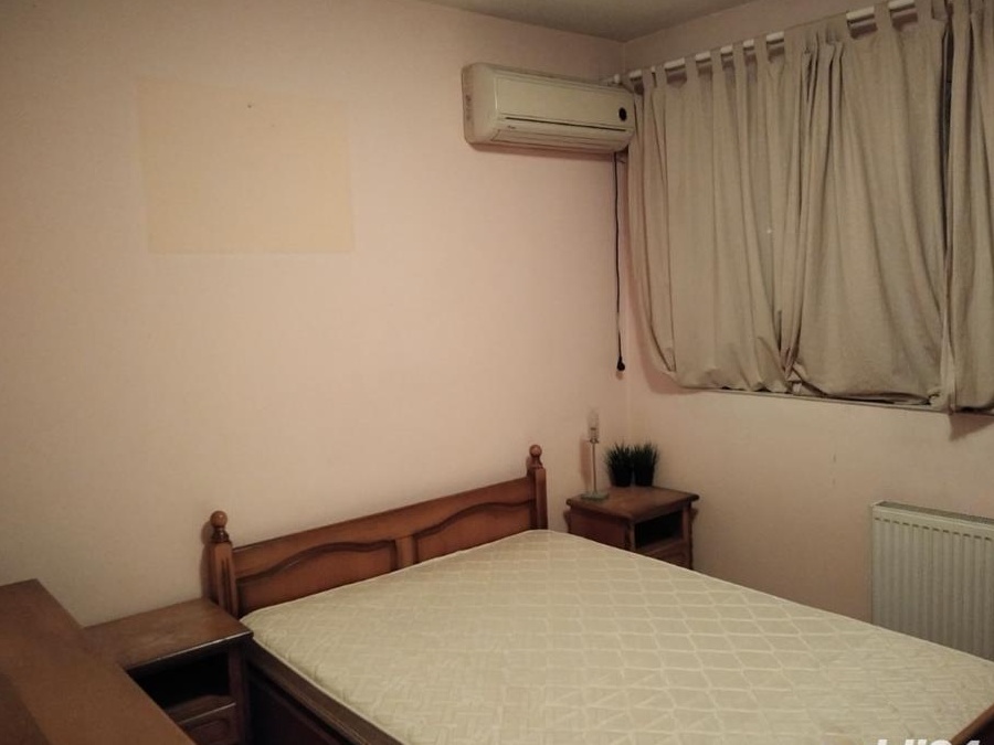 Piata Victoriei, apartament 2 camere, mobilat, stare foarte buna, bloc reabilitat, etajul 2