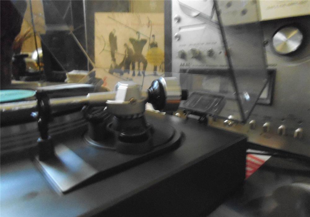 Pick-up AKAI AP D-40C  Direct Drive Full Automatic Records Player