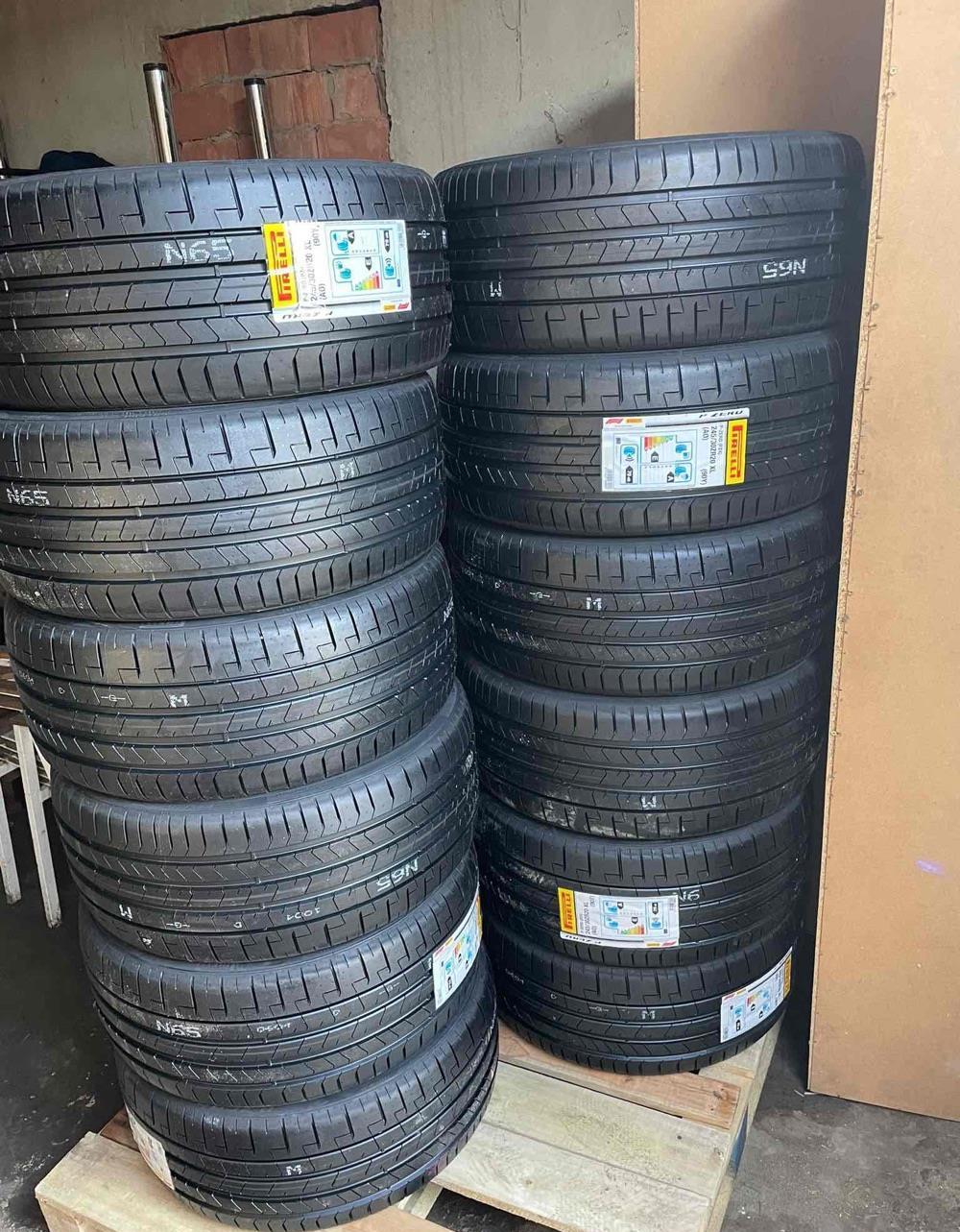 Pirelli P Zero 245/30 ZR20 90Y