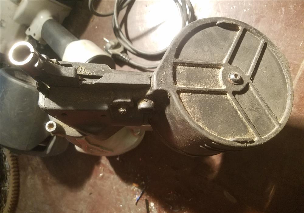 Pistol pneumatic profesional de impuscat cuie de 7 cm