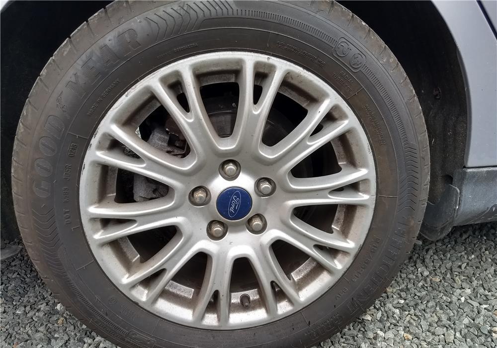 Piulite Ford Focus Mondeo Fiesta Fusion Kuga -Cromate -cu saiba rotativa pt jante Original