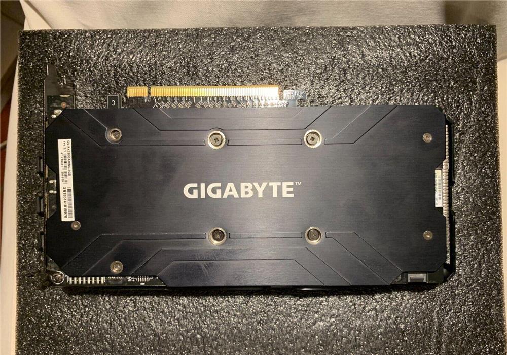 Placa video GIGABYTE Radeon RX 580 Gaming 8GB GDDR5 256bit (GV-RX580GAMING-8GD