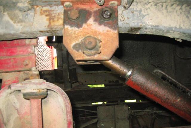 ponpa hidraulica  ridicat cabina iveco magirus
