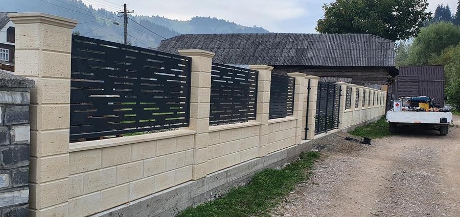 Porti si carduri CNC MURES
