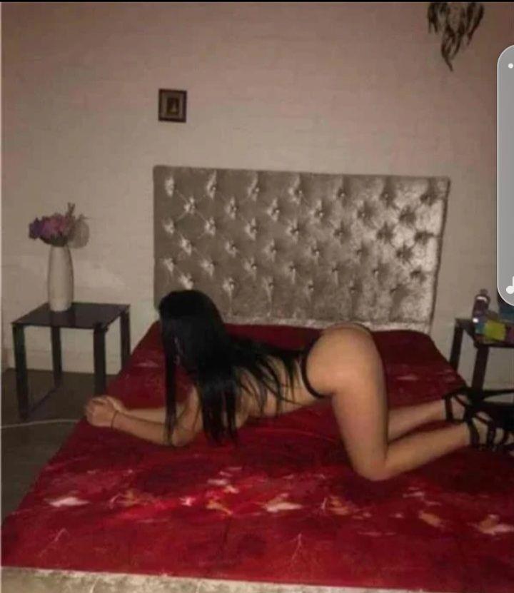 Poze reale locație discretă  te astept kiss