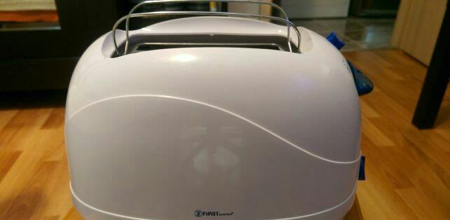 Prajitor de paine - Toaster First FA-5360