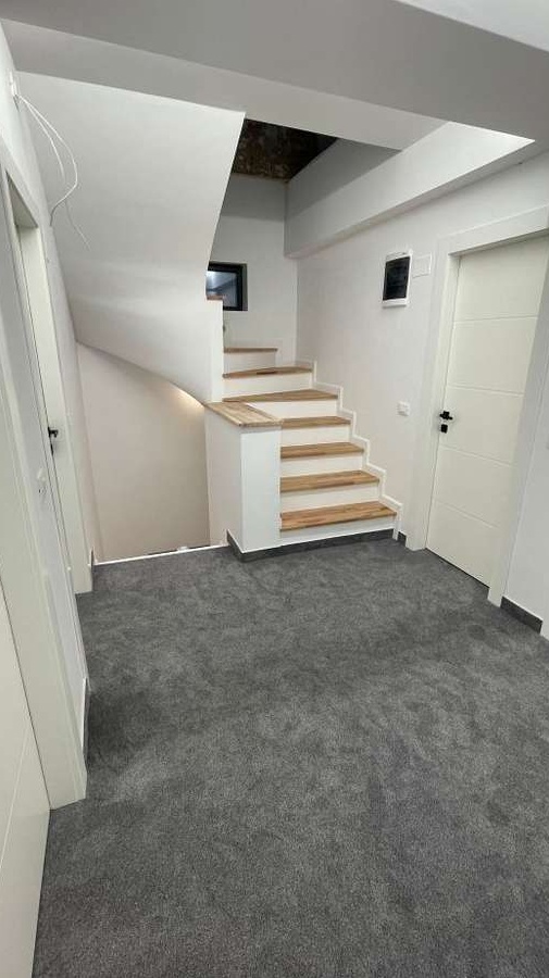 Pret special Octombrie - Vila individuala P+1+M, Otopeni
