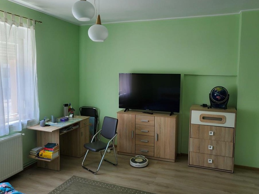 primim in chirie o doamna singura,nu se accepta cupluri