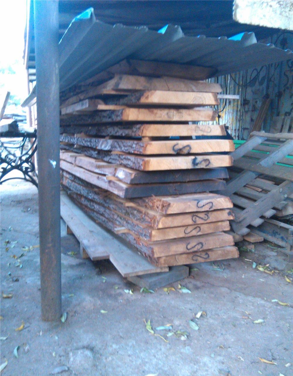 Producator cherestea uscata stejar frasin cires tei nuc site baldakke    scari trepte panou
